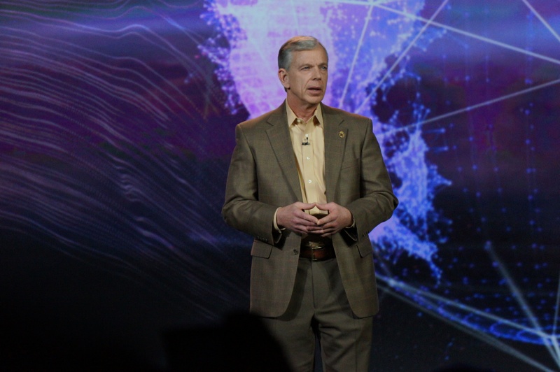 verizon lowell mcadam keynote