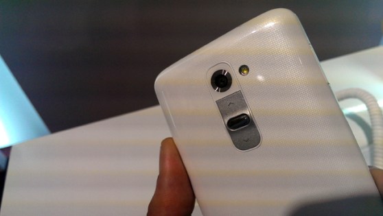lg-g2-back