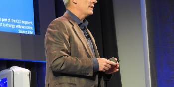 Intel still expects to grow despite a decline in the overall PC industry next year