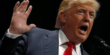 Trump opposes plan for U.S. to cede control of ICANN to global community