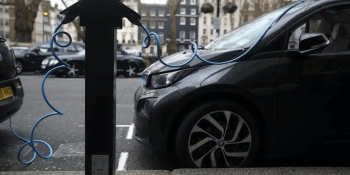 UK provides over $124 million to build better electric vehicle batteries
