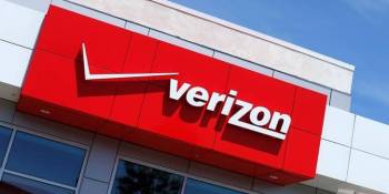Verizon beats AT&T to acquire wireless spectrum holder Straight Path for $3.1 billion