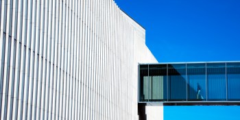 4 steps to overcoming the cloud services challenge of shadow IT