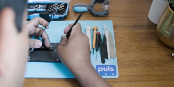 Smartphone repair service CellSavers rebrands as Puls, raises $25 million to expand into the smart home
