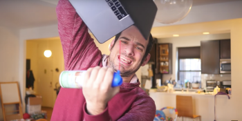 One man’s Apple MacBook frustrations inspire greatest customer complaint song in history
