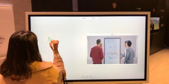 Samsung attacks Microsoft and Google with its Flip collaboration display