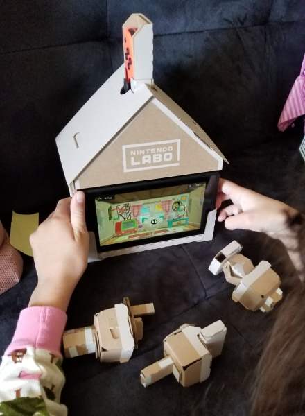 Nintendo Labo house and controls