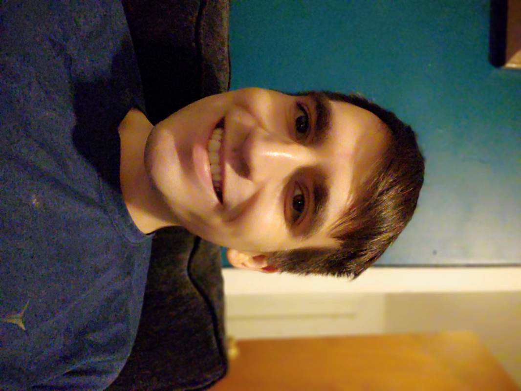 LG V40