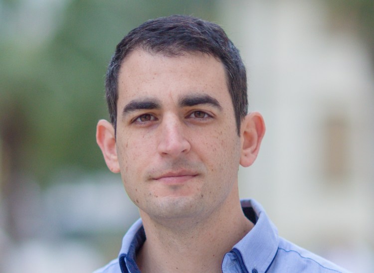 Voom CEO Tomer Kashi