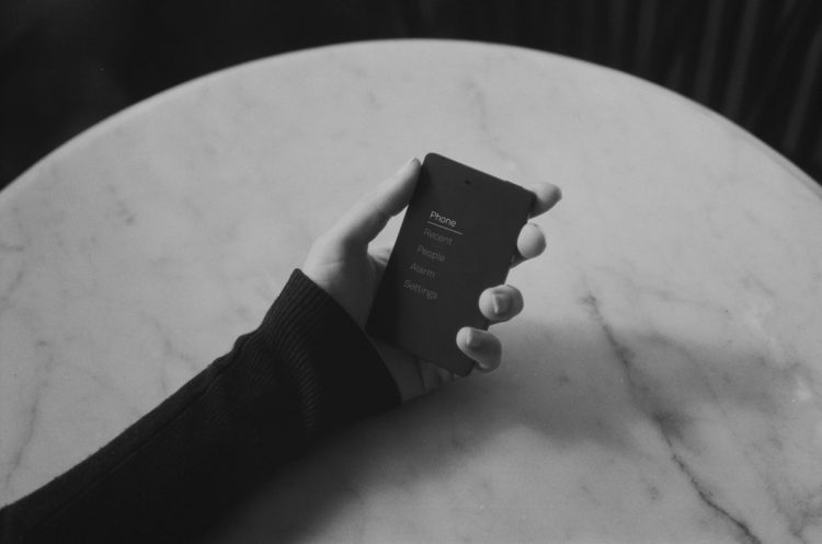 Light Phone 2