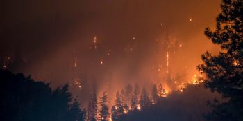 Researchers use machine learning to predict large wildfires