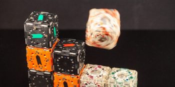MIT CSAIL’s swarm of robotic cubes can shapeshift at will