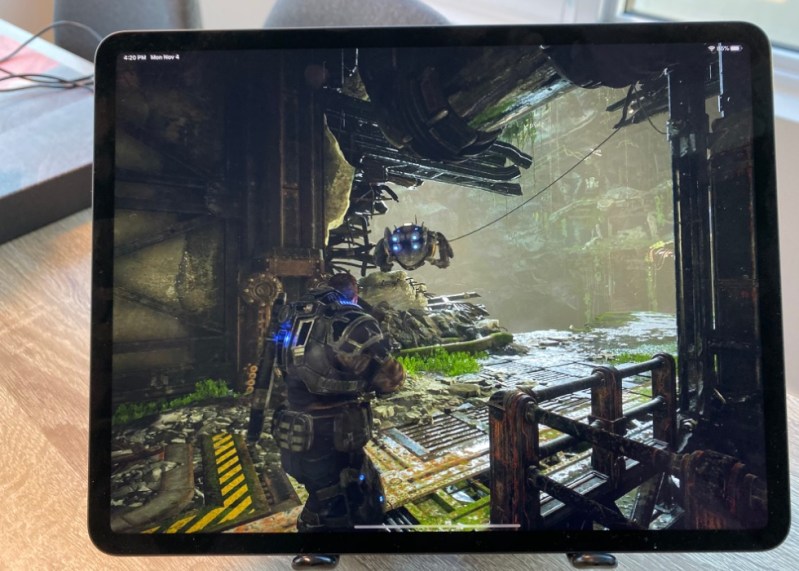 Gears of War 5 on a iPad? How is that possible?