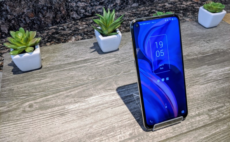 TCL 10L